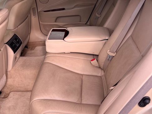 Used 2008 Lexus LS 460 RWD image 16