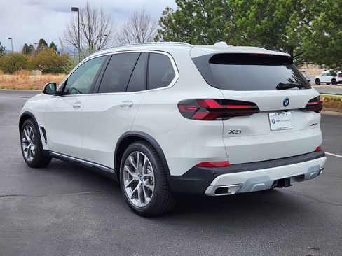 New 2026 BMW X5 xDrive50e AWD/4WD image 3