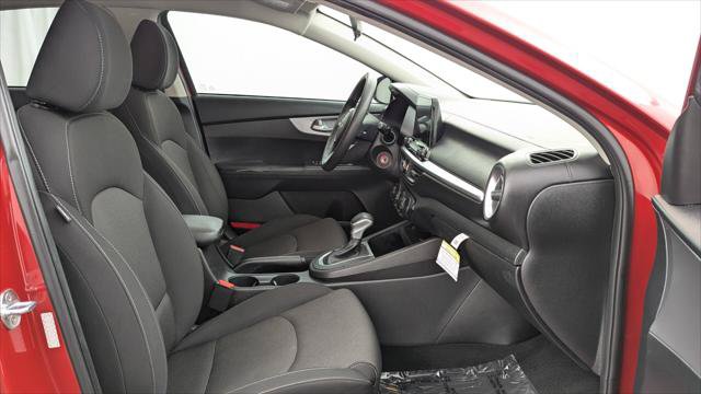 Used 2023 Kia Forte LXS FWD image 22