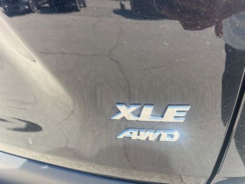 Used 2025 Toyota RAV4 XLE image 7