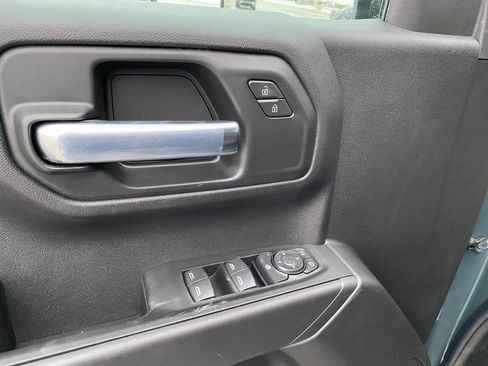 New 2026 Chevrolet Silverado 1500 Custom Trail Boss w/ Turbomax Blackout Package image 15