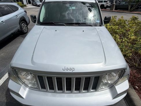 Used 2012 Jeep Liberty Sport RWD image 1