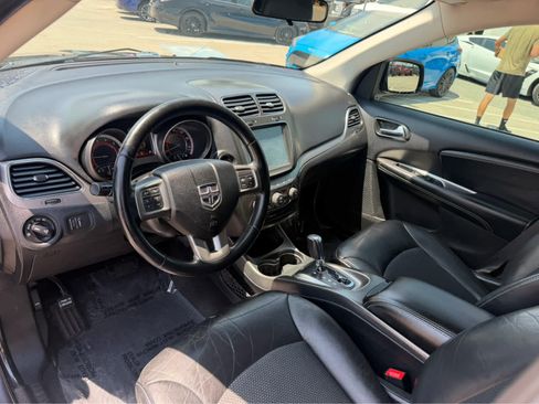 Used 2018 Dodge Journey Crossroad AWD/4WD image 18
