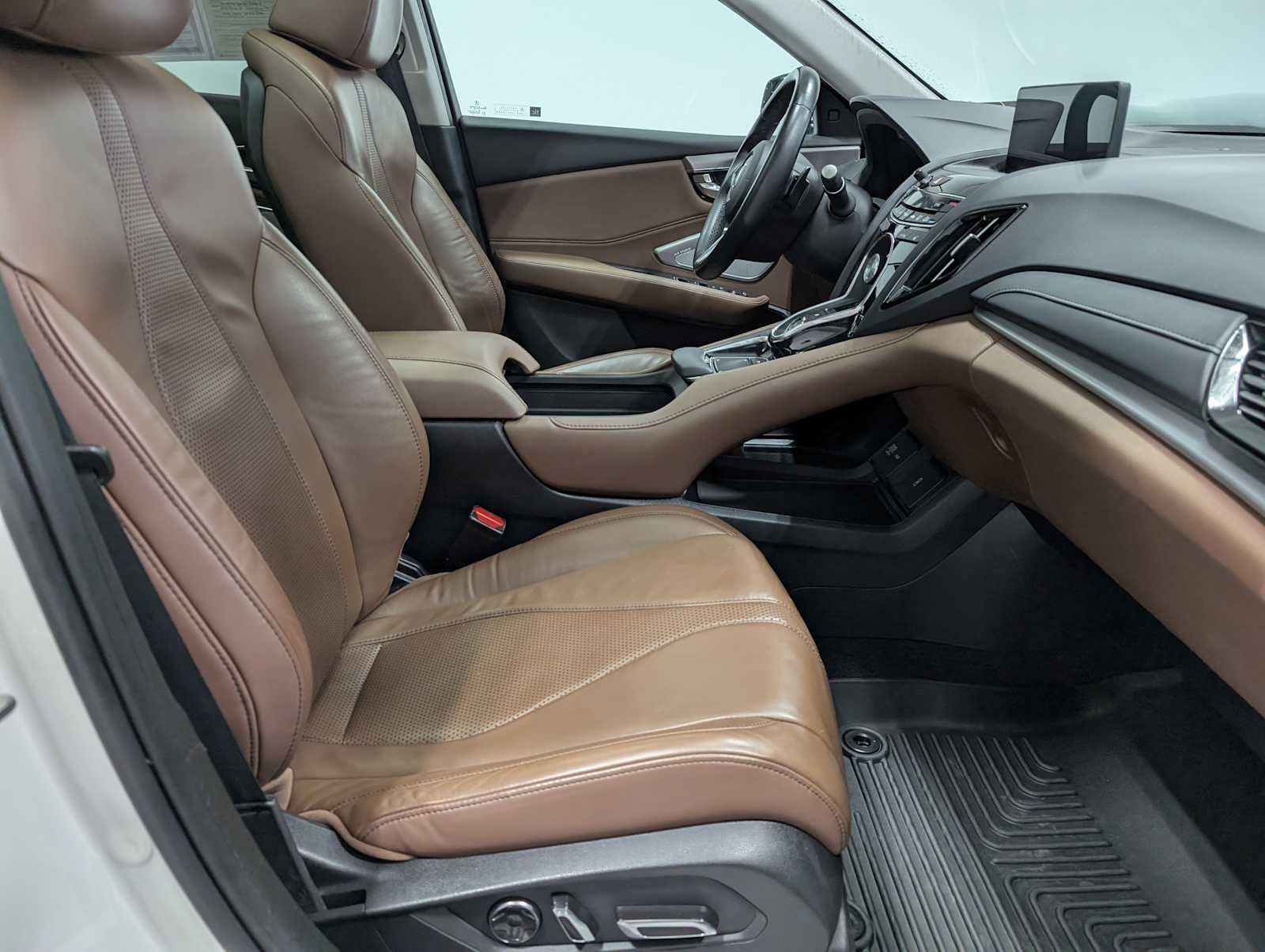 Used 2020 Acura RDX w/ Technology Package AWD/4WD image 42
