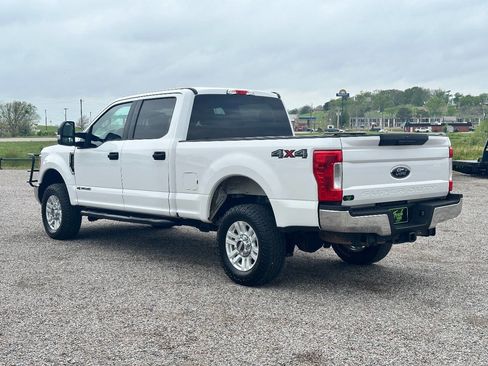 Used 2017 Ford F250 XLT image 5