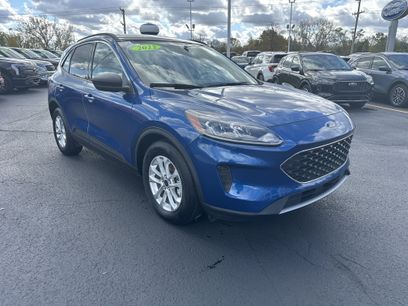 Used 2022 Ford Escape SE w/ Convenience Package