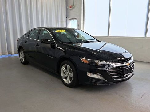 Used 2024 Chevrolet Malibu LT FWD image 4
