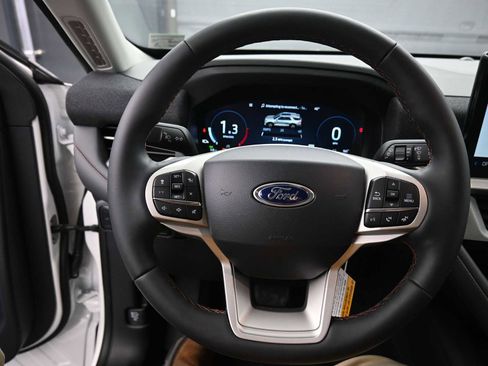 New 2026 Ford Explorer Active image 27