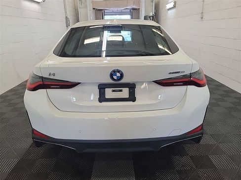 Used 2023 BMW i4 eDrive35 w/ Premium Package RWD image 13