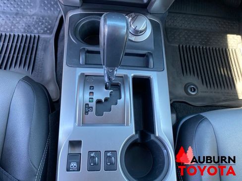 Used 2018 Toyota 4Runner SR5 Premium AWD/4WD image 47