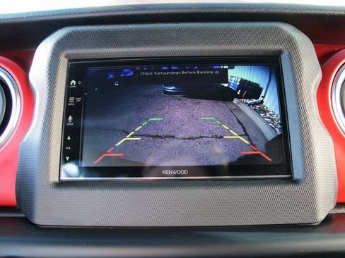 Used 2020 Jeep Wrangler Unlimited Rubicon AWD/4WD image 45