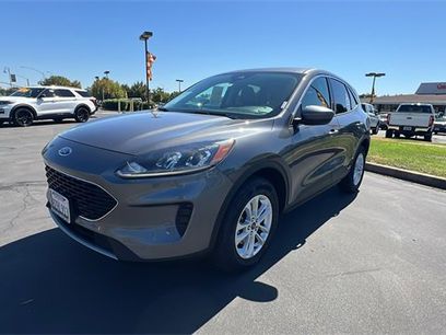 Used 2021 Ford Escape SE w/ Convenience Package
