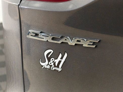Used 2014 Ford Escape Titanium AWD/4WD image 48