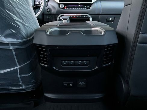 New 2026 Toyota Tundra Platinum image 15