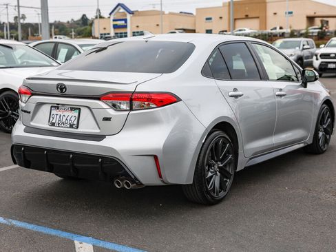 Certified 2025 Toyota Corolla SE FWD image 22