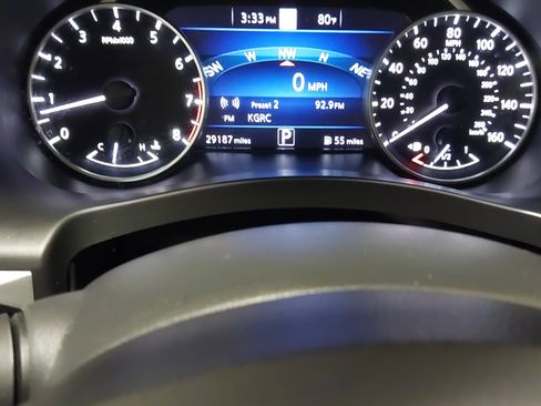 Used 2023 Nissan Murano Platinum w/ Cargo Package image 18