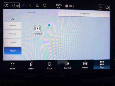 Used 2024 Chrysler Pacifica Touring-L FWD image 32