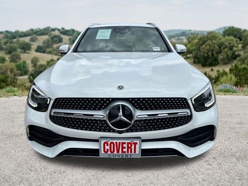 Used 2021 Mercedes-Benz GLC 300 4MATIC image 2