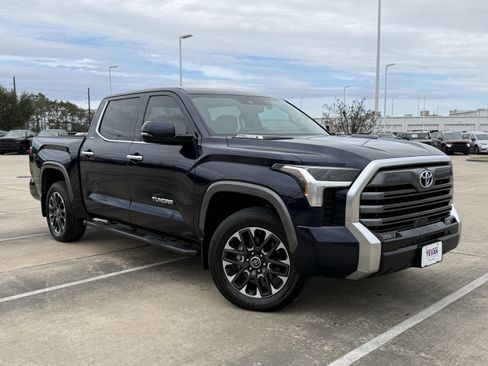 Used 2024 Toyota Tundra Limited image 2