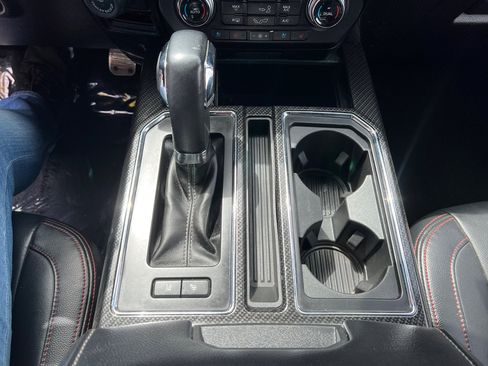 Used 2019 Ford F150 Lariat w/ Equipment Group 502A Luxury image 29