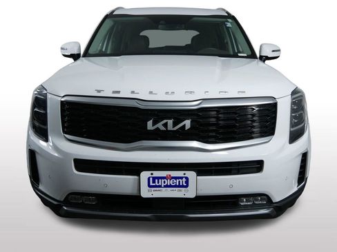 Certified 2022 Kia Telluride SX w/ Towing Package AWD/4WD image 4