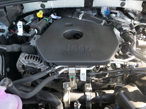 New 2026 Jeep Grand Cherokee Limited w/ Limited Altitude Package image 27