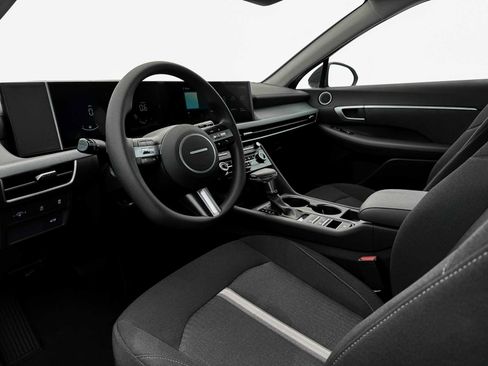 Certified 2025 Hyundai Sonata SE image 27