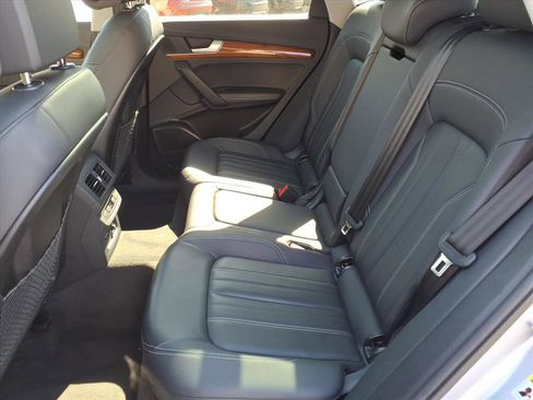 Used 2023 Audi Q5 2.0T Premium Plus image 12