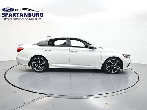 Used 2022 Honda Accord Sport Special Edition image 8