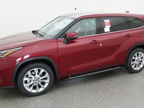 New 2026 Toyota Highlander Limited AWD/4WD image 64