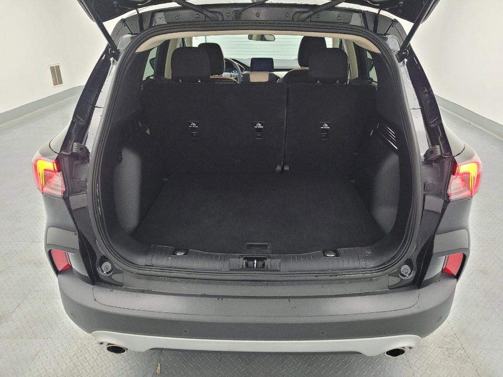 Used 2020 Ford Escape SE FWD image 29