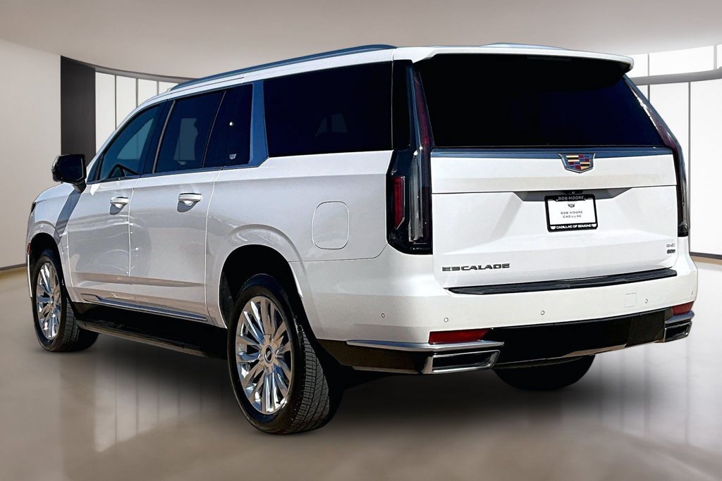 Used 2023 Cadillac Escalade ESV Premium Luxury w/ LPO, Floor Liner Package AWD/4WD image 12
