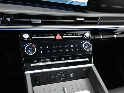 New 2026 Hyundai Santa Fe Limited image 18