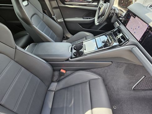 Certified 2026 Porsche Panamera 4 AWD/4WD image 15