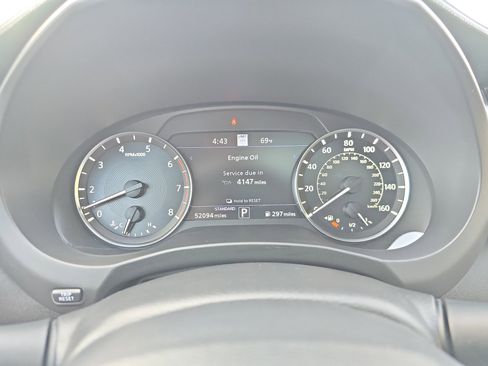 Used 2023 INFINITI QX55 Essential AWD/4WD image 17