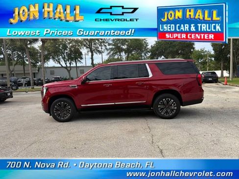 Used 2025 GMC Yukon XL Elevation w/ LPO, Floor Liner Package AWD/4WD image 5