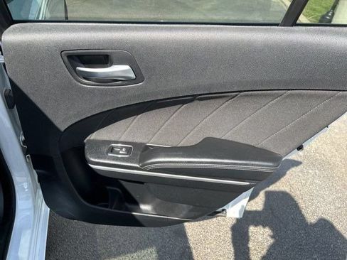 Used 2020 Dodge Charger SXT RWD image 42
