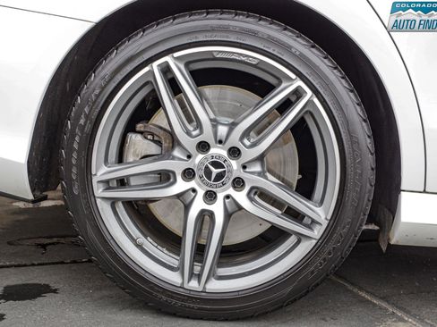 Used 2018 Mercedes-Benz E 400 4MATIC Sedan image 27