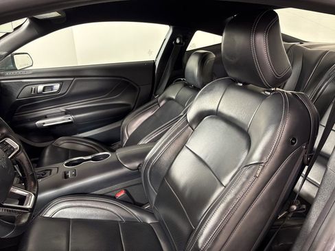 Used 2024 Ford Mustang Premium image 21