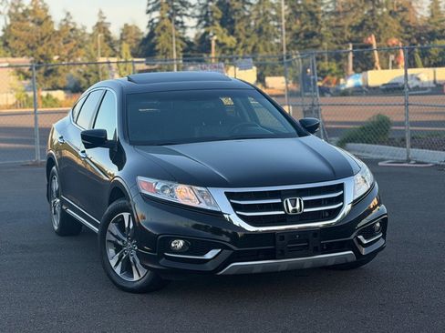 Used 2014 Honda Crosstour EX-L image 2