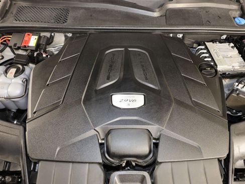 Used 2020 Porsche Cayenne S AWD/4WD image 36