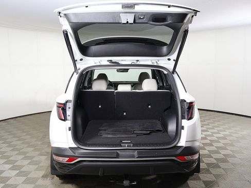 Used 2023 Hyundai Tucson SEL w/ Convenience Package image 16