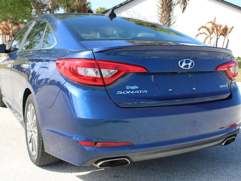 Used 2016 Hyundai Sonata Sport w/ Option Group 1V image 4