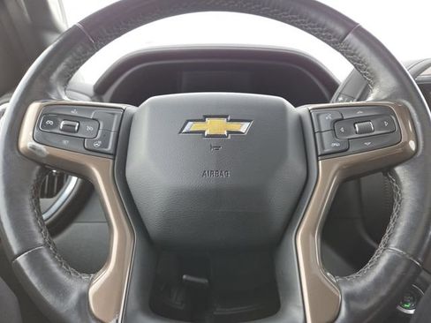 Used 2023 Chevrolet Silverado 3500 High Country image 36