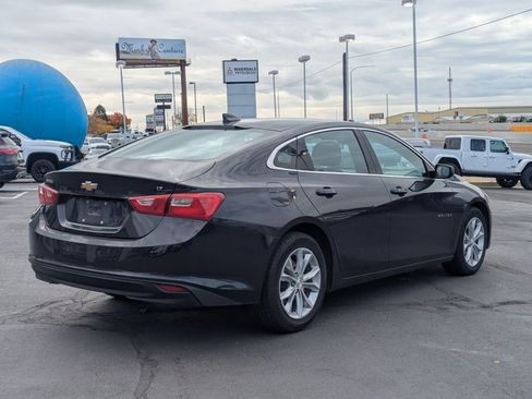 Used 2023 Chevrolet Malibu LT image 3