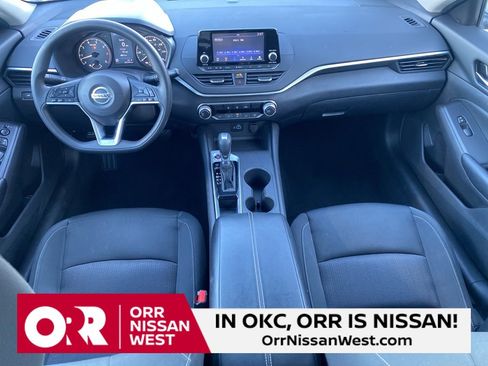 Used 2022 Nissan Altima 2.5 S image 18