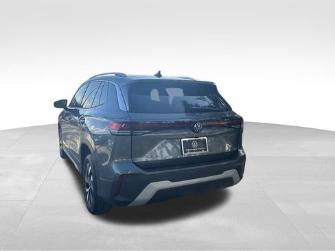 New 2026 Volkswagen Tiguan S image 6