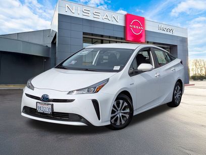 Used 2022 Toyota Prius LE