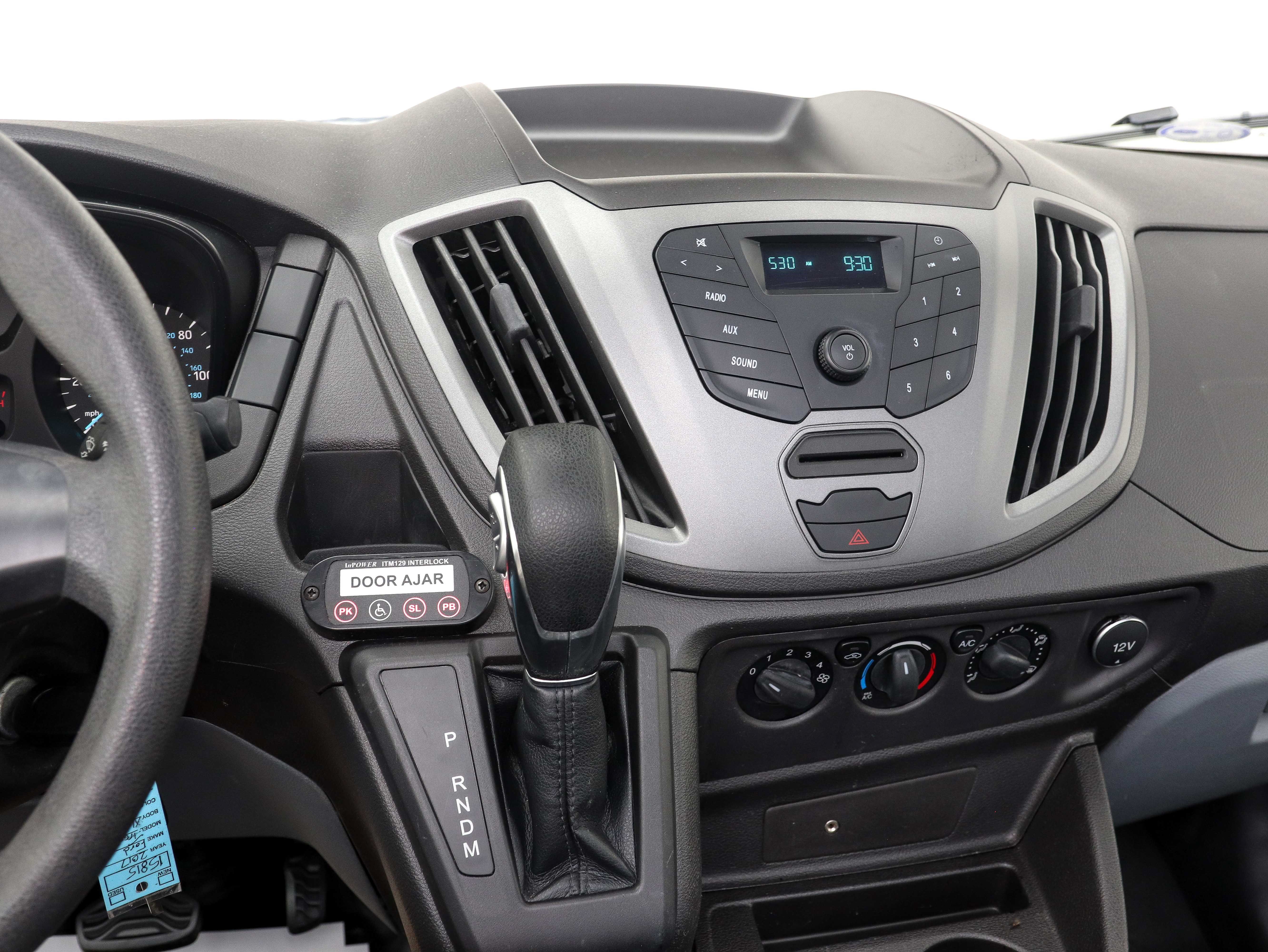 Used 2017 Ford Transit 350 XL RWD image 27