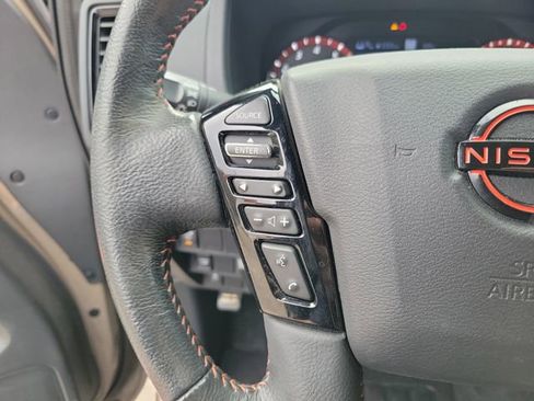 Used 2023 Nissan Frontier Pro-X w/ Technology Package image 16